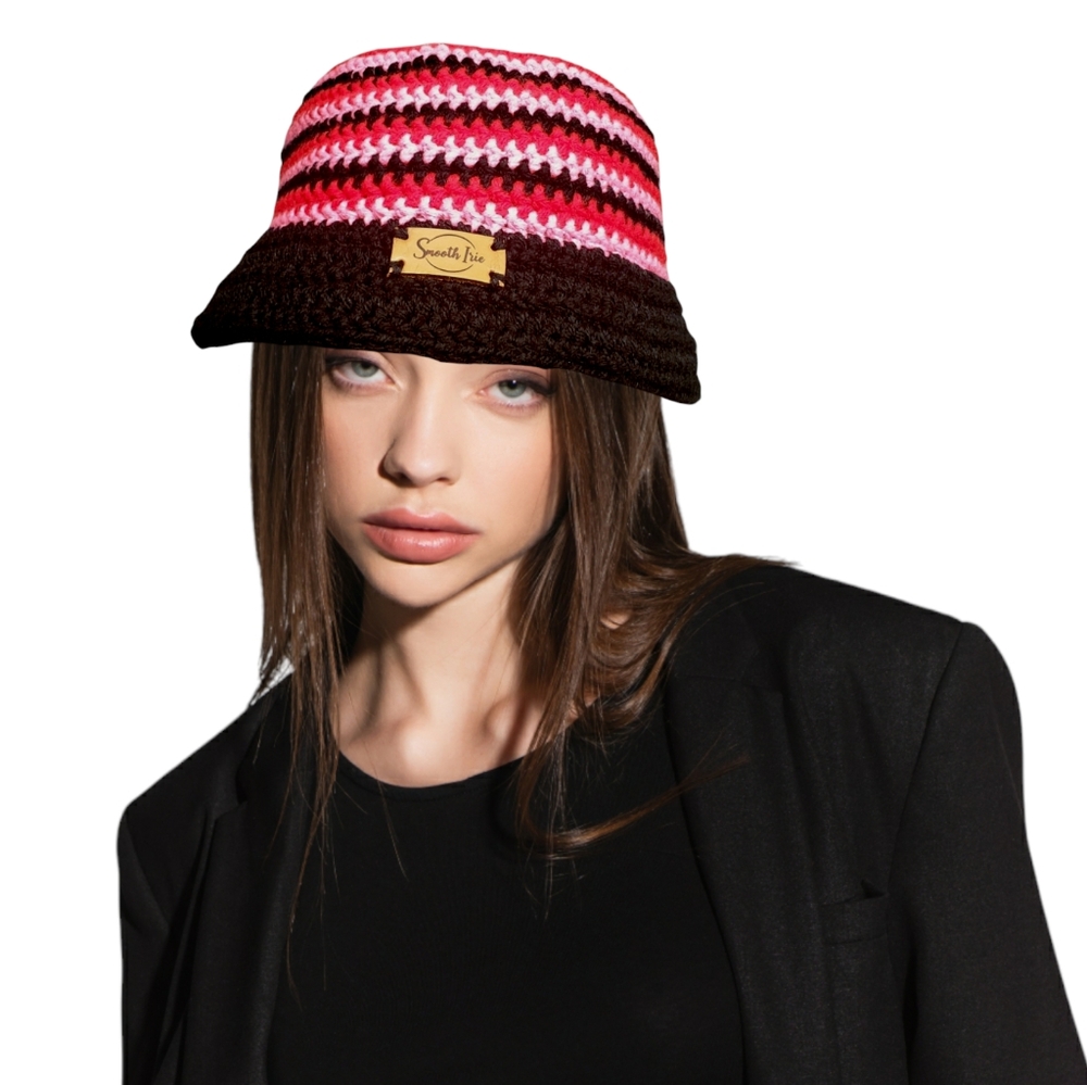 Smooth Irie- The Love Key Crochet Bucket Hat Valentine's Day Special Edition NWT - Picture 3 of 6